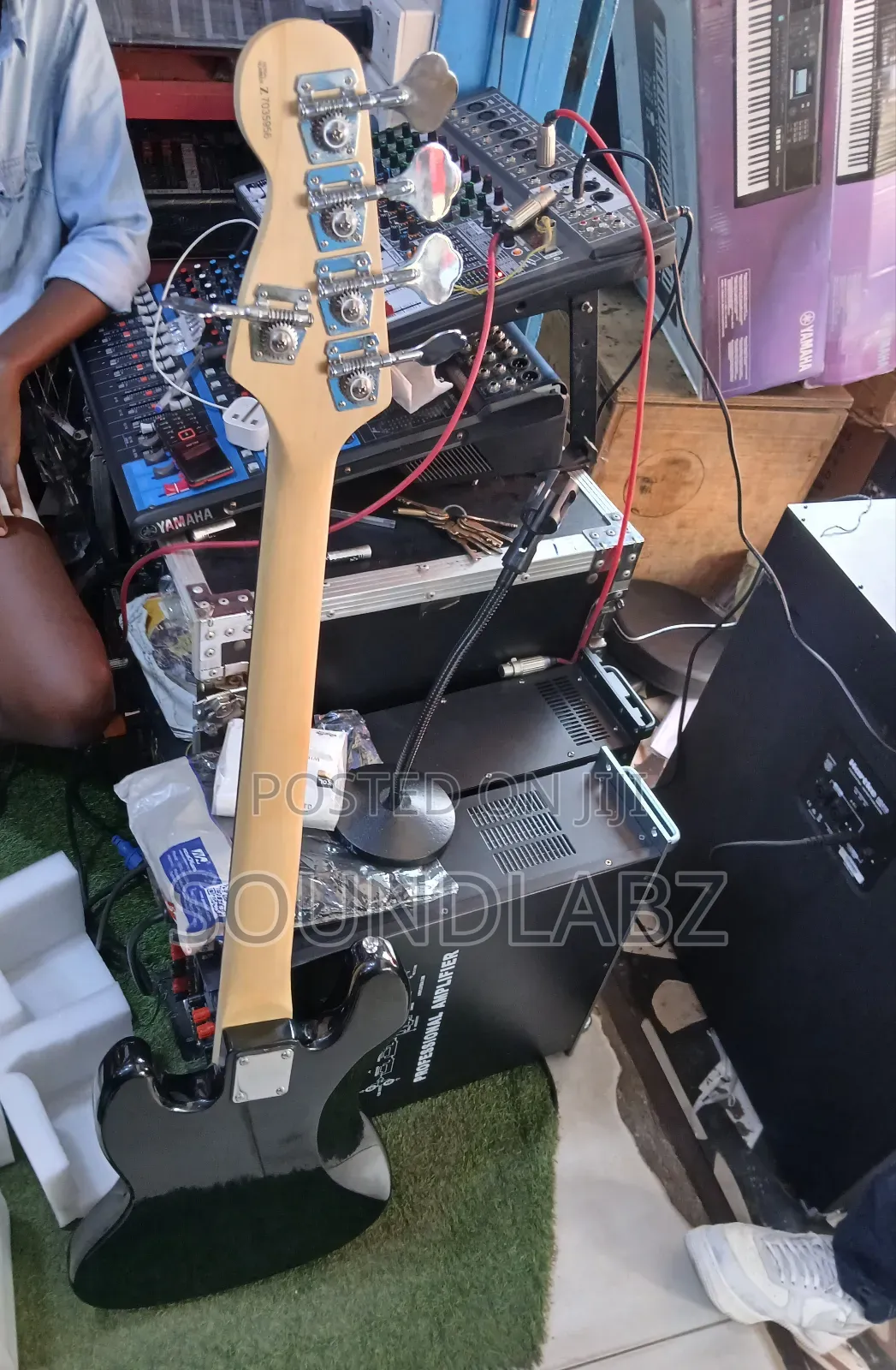 Fender Jazz Bass Passive Guitar