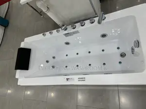 Jacuzzi_ Straight Bathtub_ Heavy Jacuzzi
