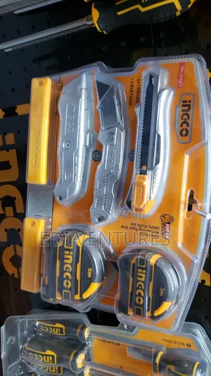 Ingco 2 Pieces Measuring Tape and 3 Utility Knives Set