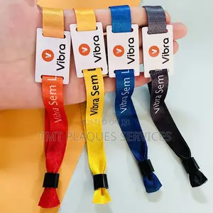 Hot Wristband Tyvek for Your Awards and Events