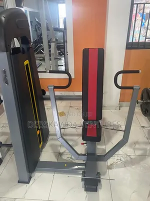 Chest Press Machine