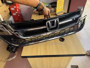 CRV 2009-2011 Top Grille