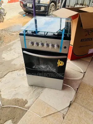 Volcano 4-Burner Gas and Electric Cooker With Oven and Grill