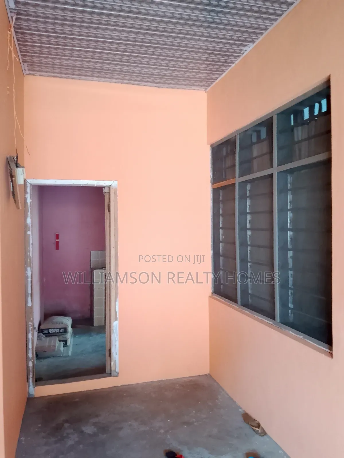 1bdrm Apartment in Community 20 Estate, Spintex for rent