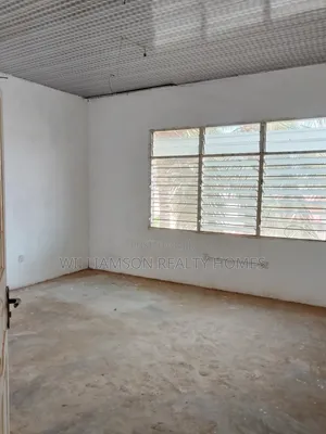 1bdrm Apartment in Community 20 Estate, Spintex for rent