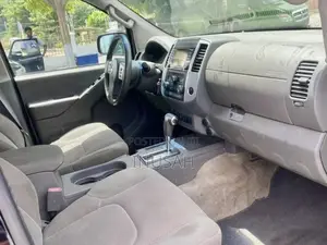 Nissan Frontier 2016 Black