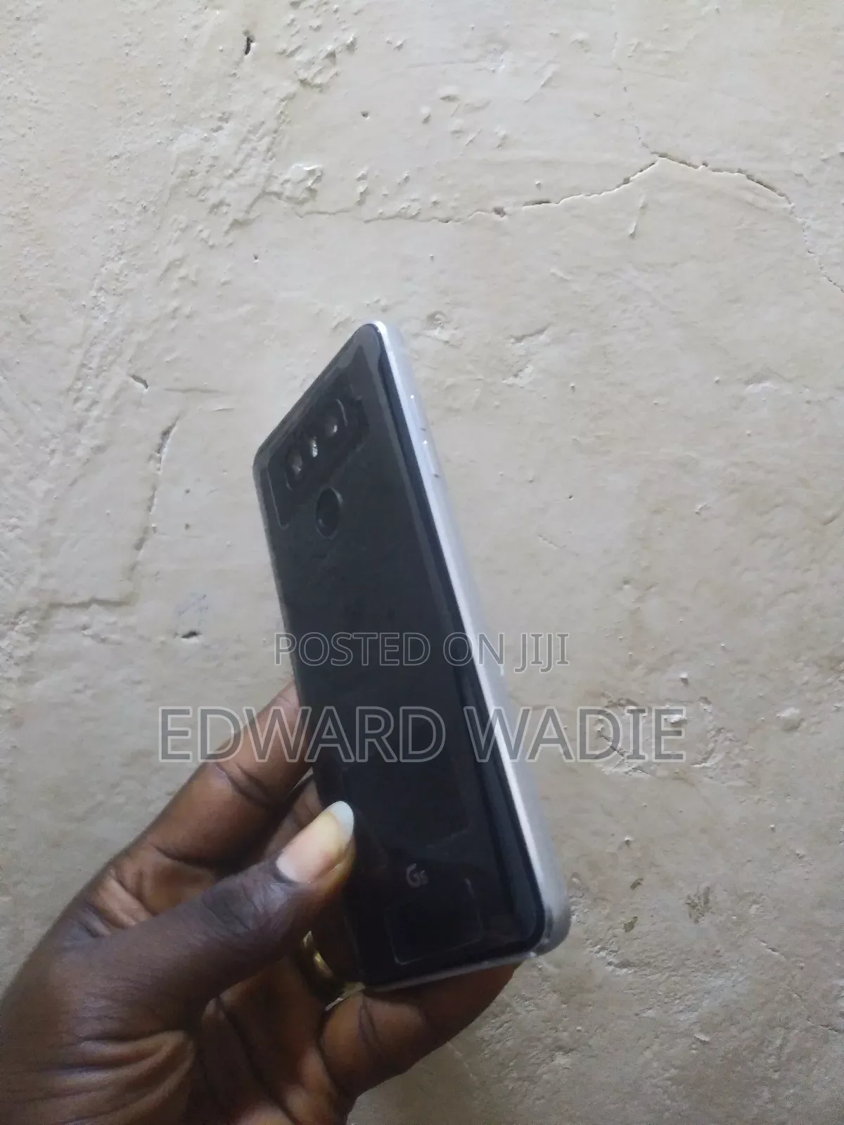 New LG G6 64 GB Black