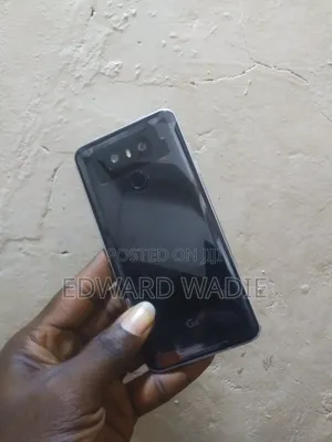 New LG G6 64 GB Black