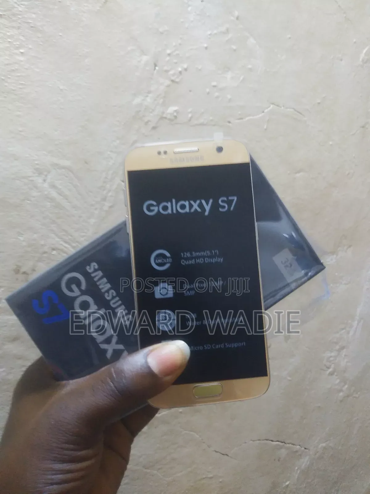New Samsung Galaxy S7 32 GB Gold
