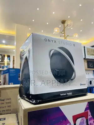 Sealed in Box Onyx 8 Wireless Electric Speaker.