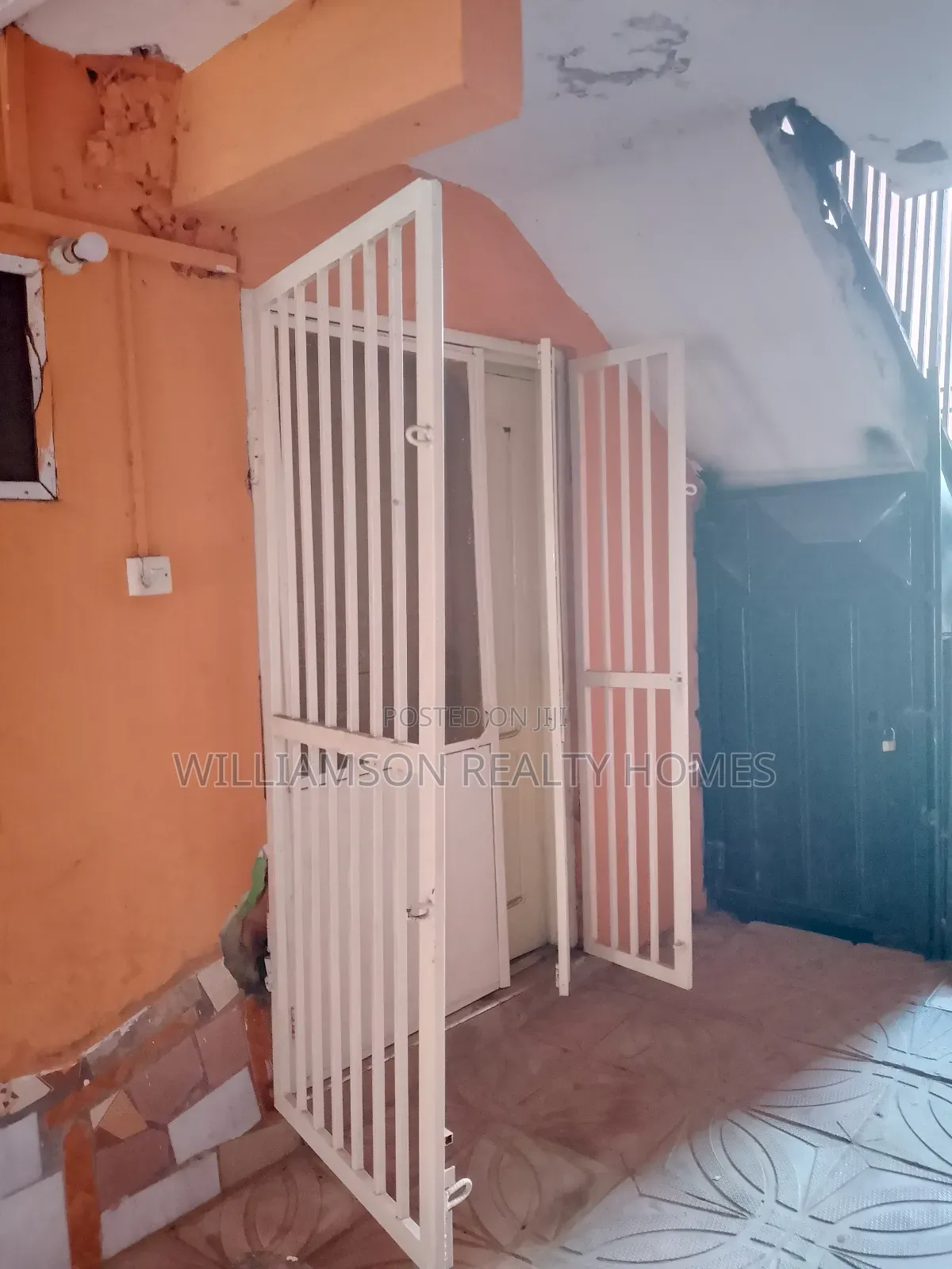 1bdrm Apartment in Community 18 Area, Spintex for rent
