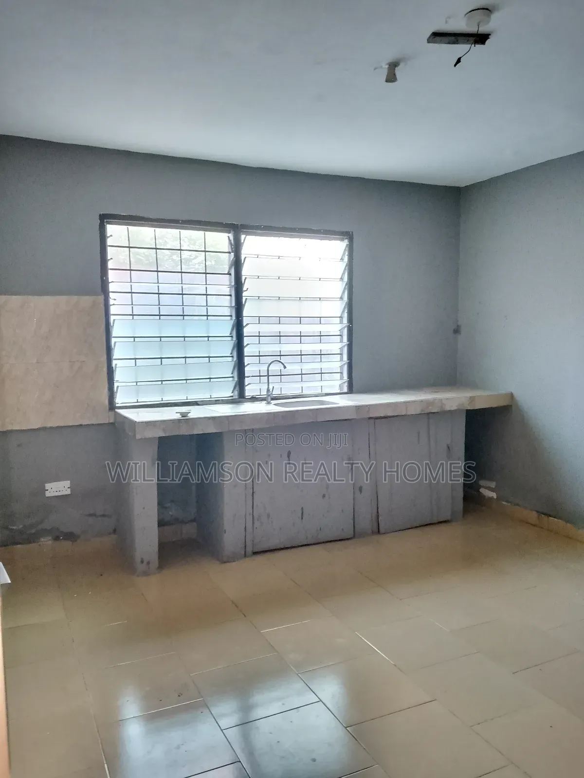 1bdrm Apartment in Community 18 Area, Spintex for rent