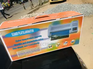 Original Professional Lamination/Laminating A4/A3 Machine