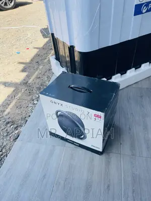 Well Design Onyx 7 Wireless Electric Speaker.
