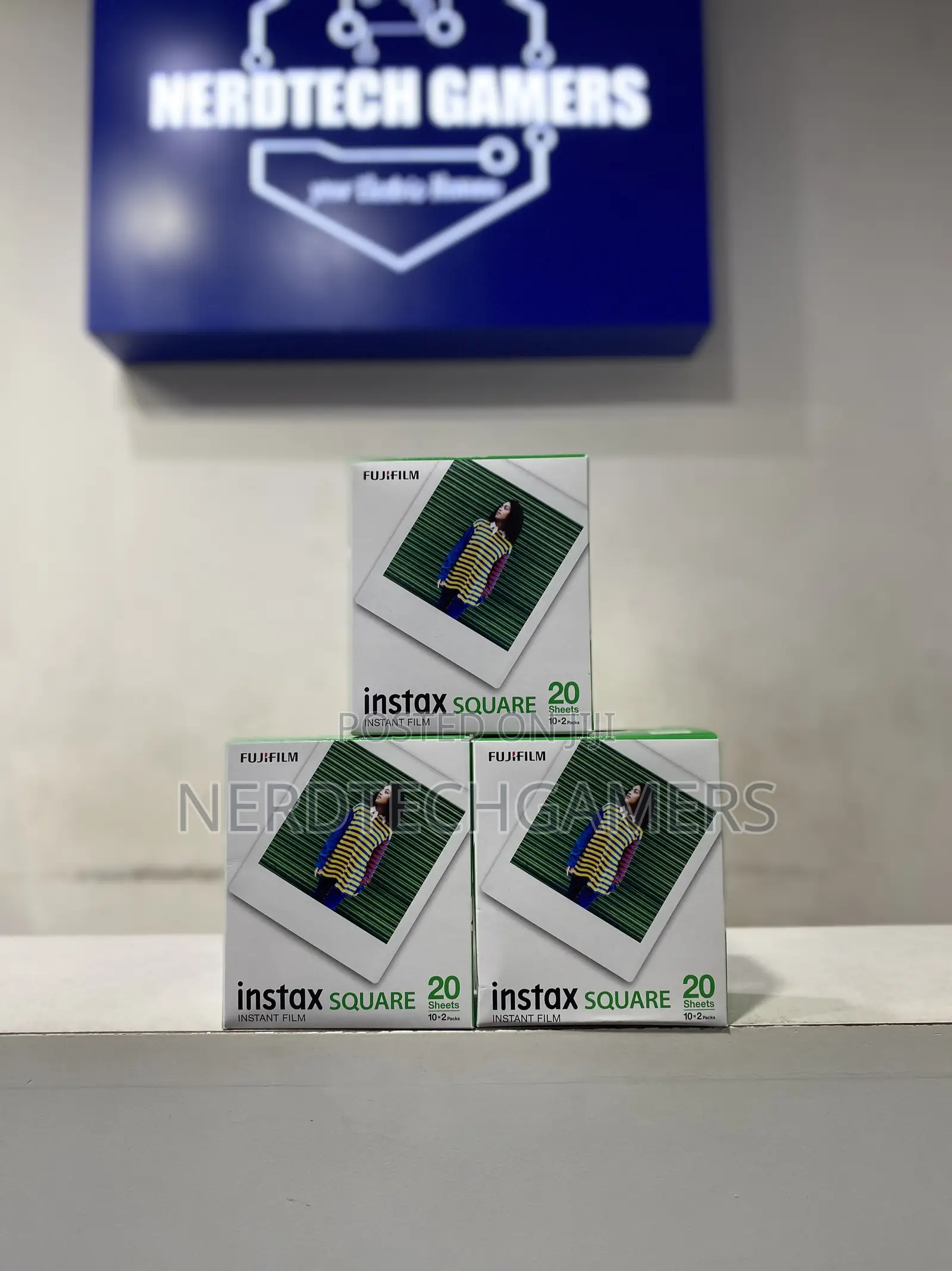 Fujifilm Instax Square Instant Film - Fujifilm Instax Square
