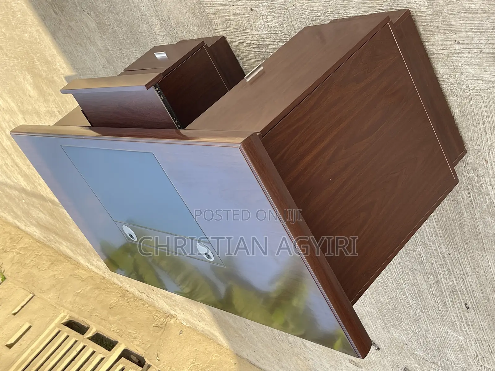 Office Desk/Table