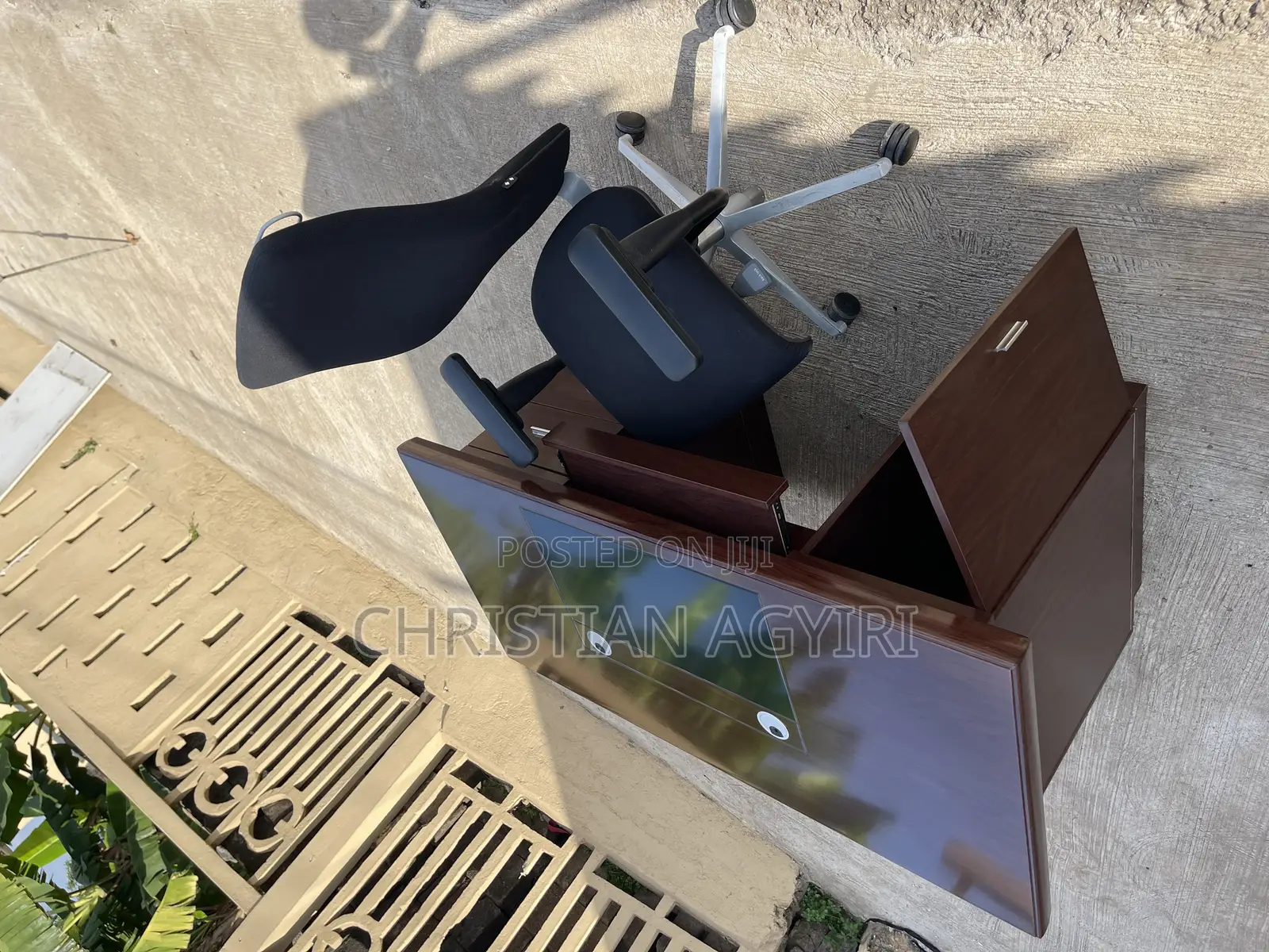 Office Desk/Table