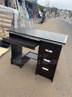 Office/Computer/Study Table/Desk