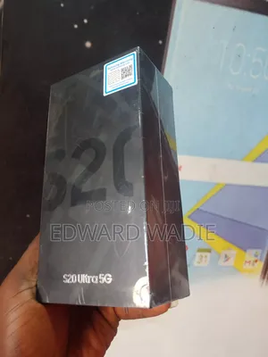 New Samsung Galaxy S20 Ultra 128 GB Black