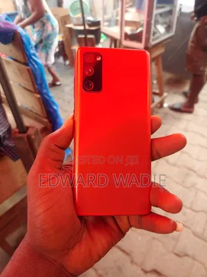 Samsung Galaxy S20 FE 128 GB Red