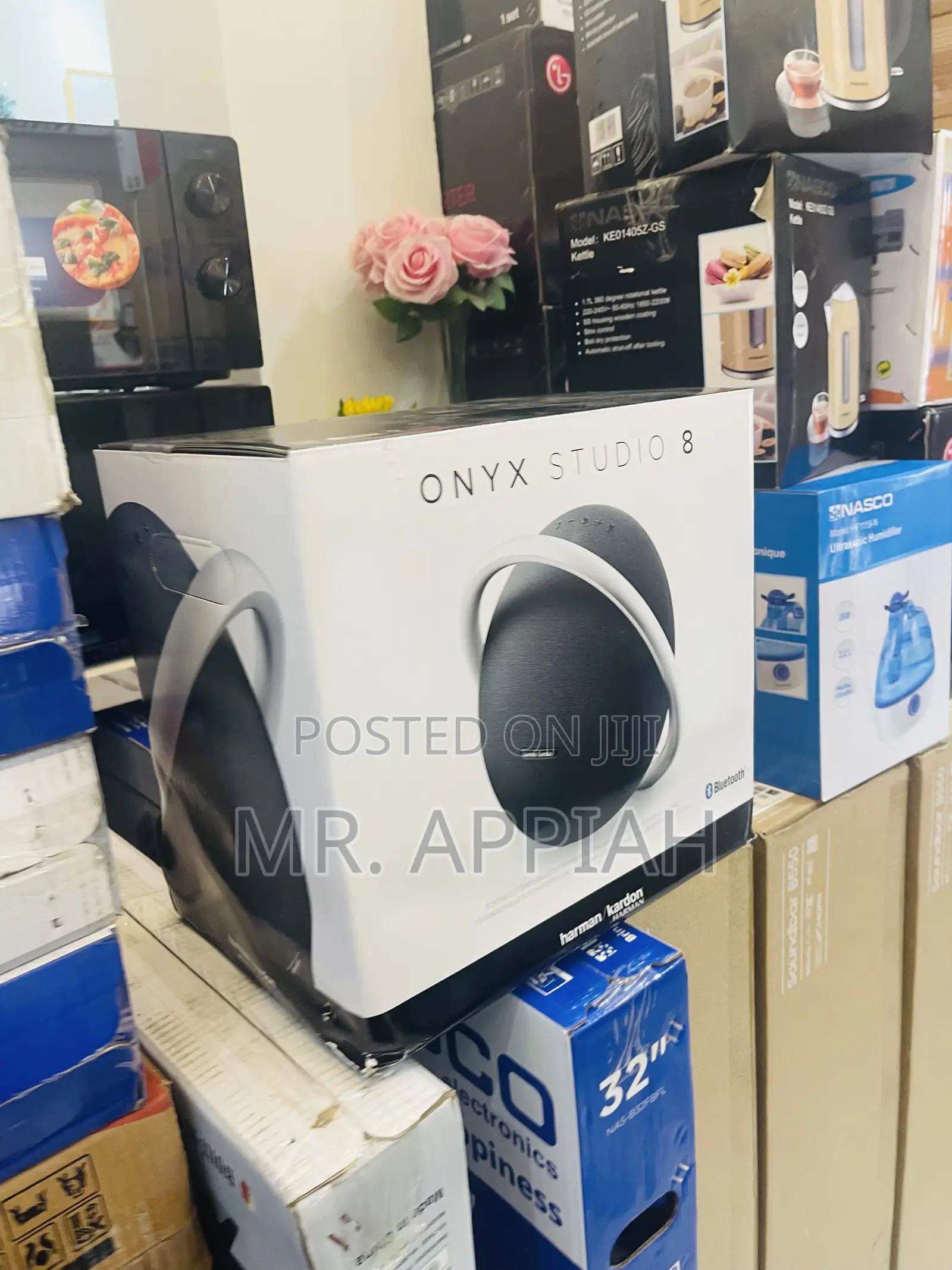 Order Classic Onyx 8 Wireless Electric Bluetooth Speaker.