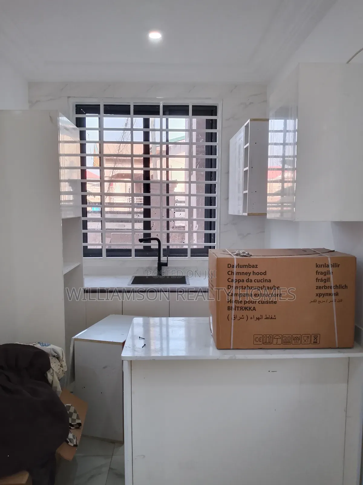 1bdrm Apartment in Hfc Estate Area, Spintex for rent
