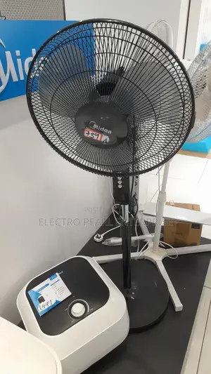 Midea Standing Fan