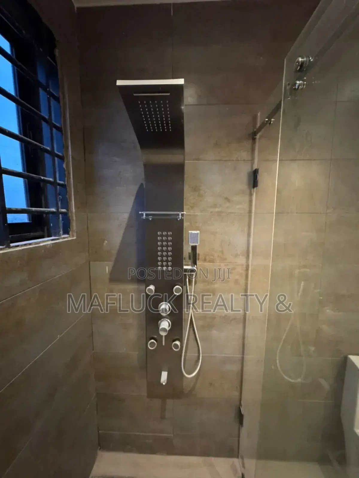 2bdrm Apartment in Lakeside Estate for rent