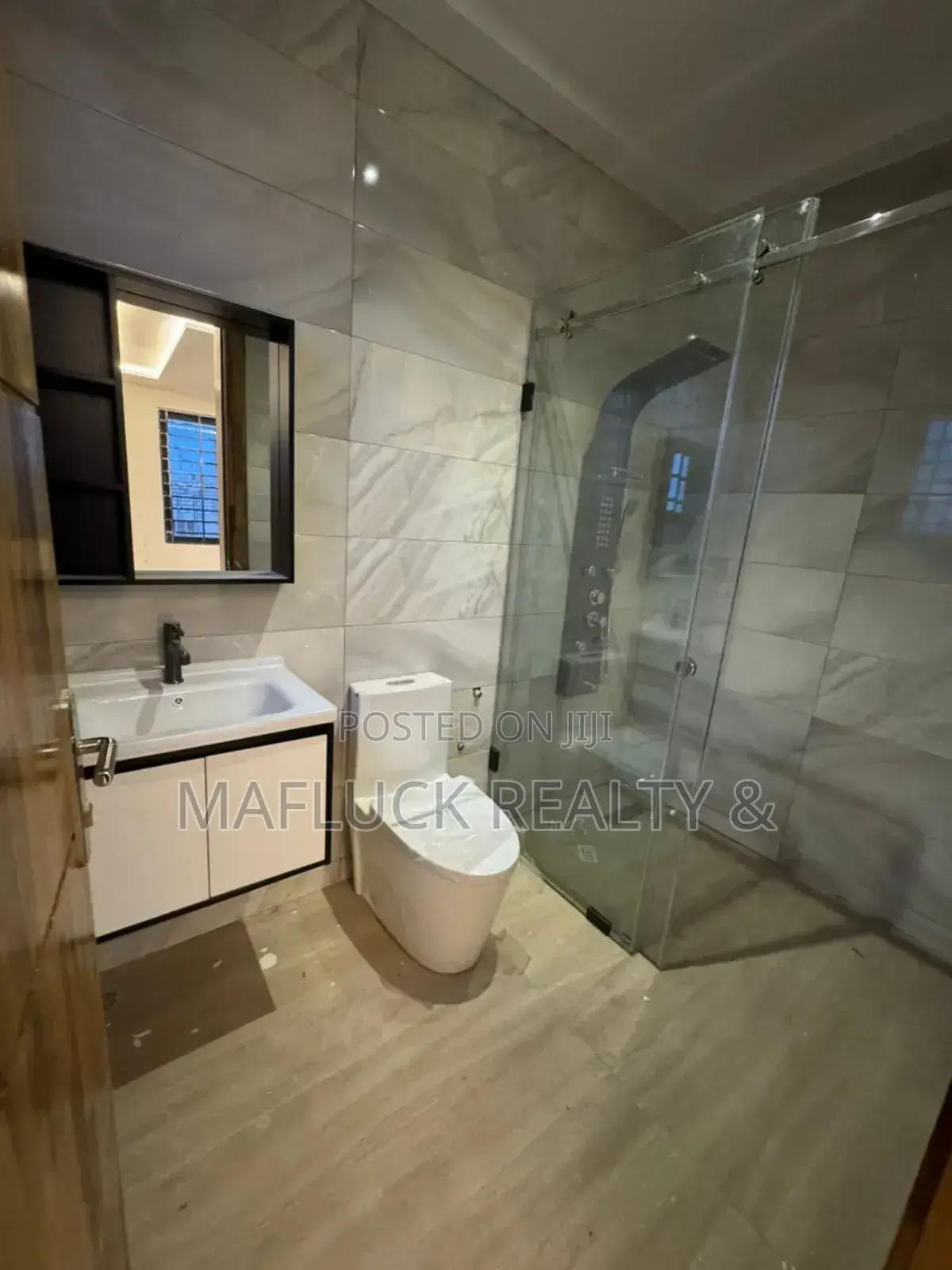 2bdrm Apartment in Lakeside Estate for rent