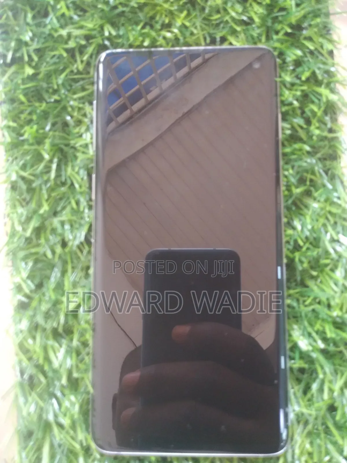 New Samsung Galaxy S10 128 GB Black