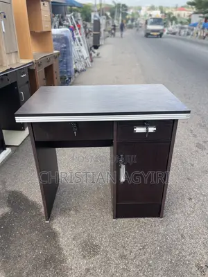 Office/ Study/ Computer Desk/Table