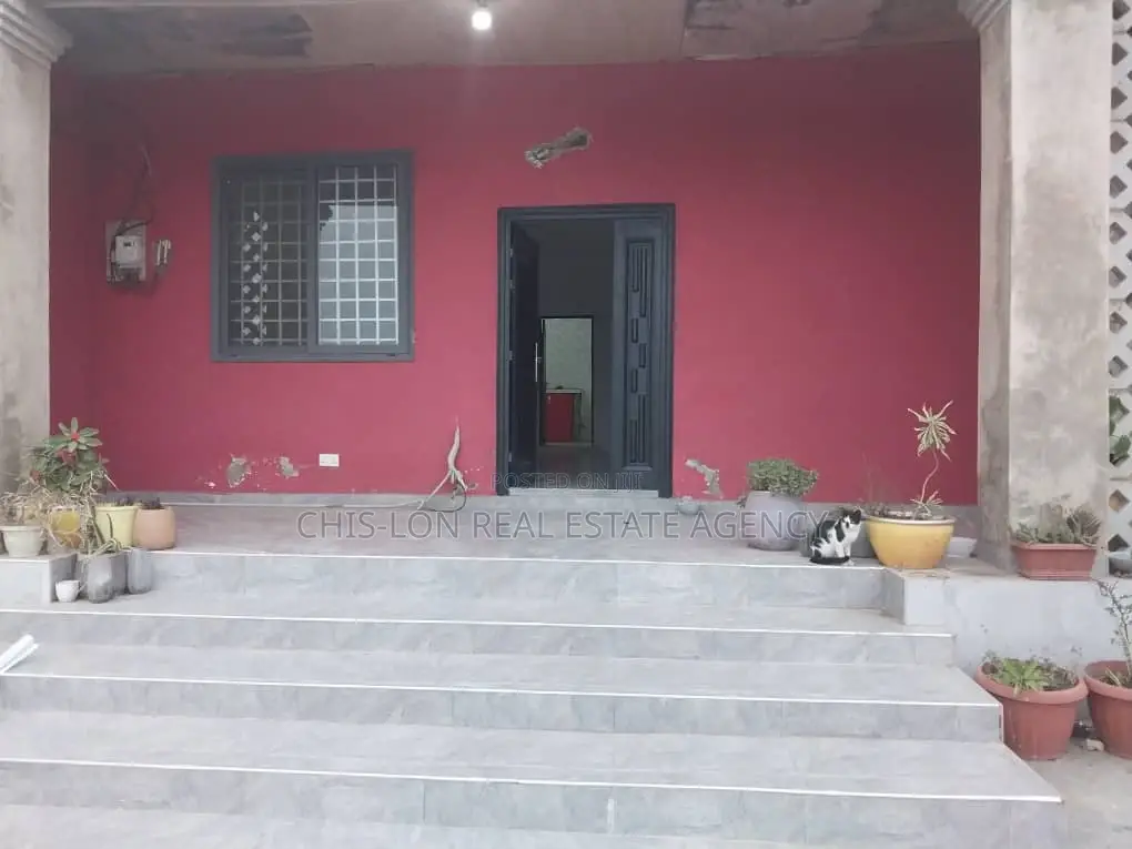 3bdrm House in Sharp-Connect., Kasoa for sale
