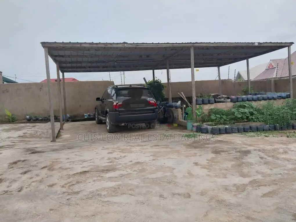 3bdrm House in Sharp-Connect., Kasoa for sale