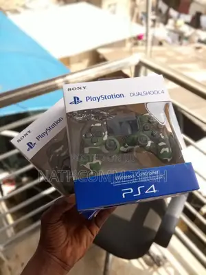 Playstation DUALSHOCK 4