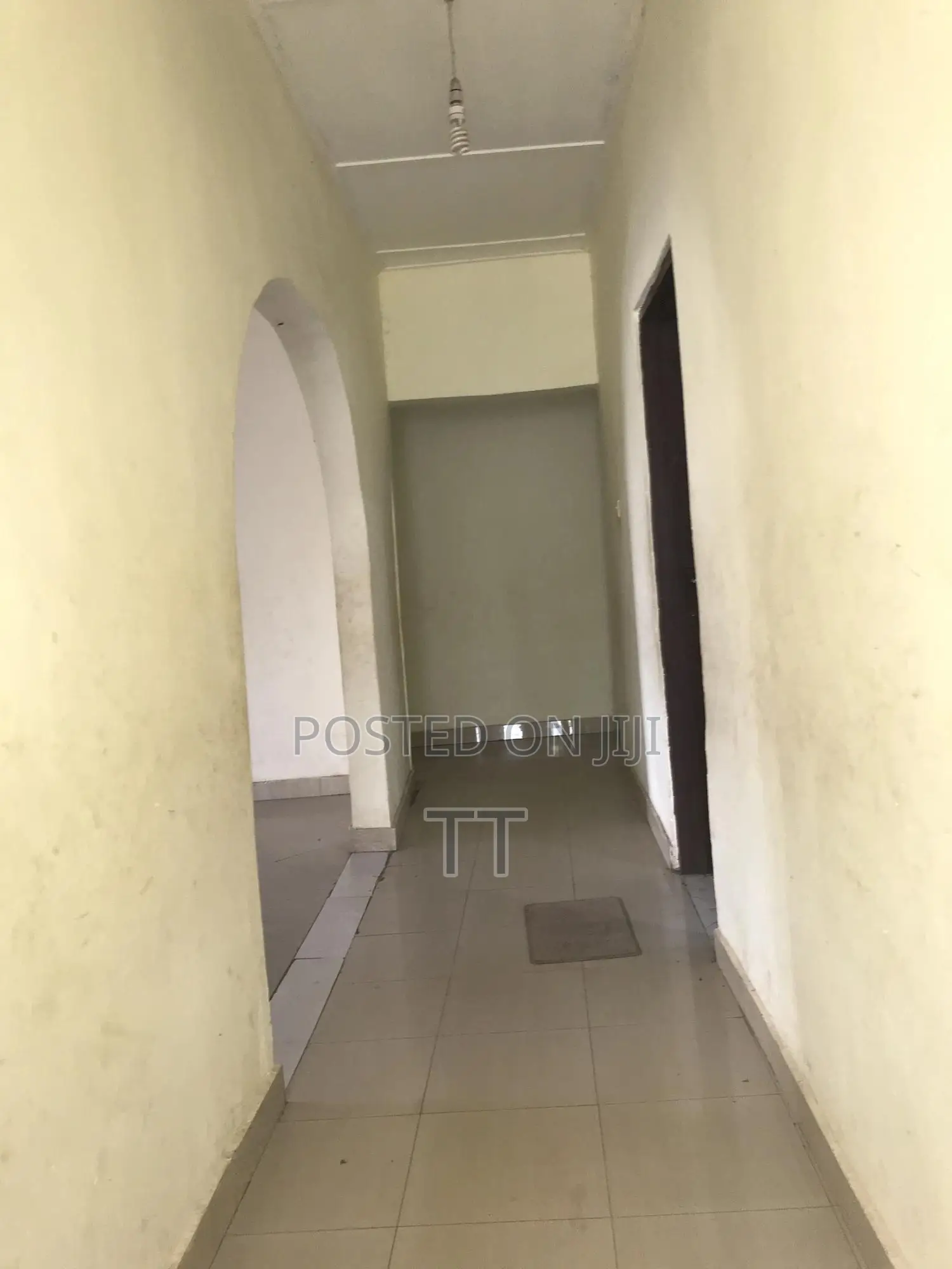 3bdrm House in Afienya Mataheko, Tema Metropolitan for rent