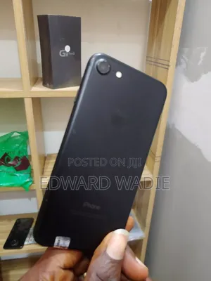 Apple iPhone 7 128 GB Black