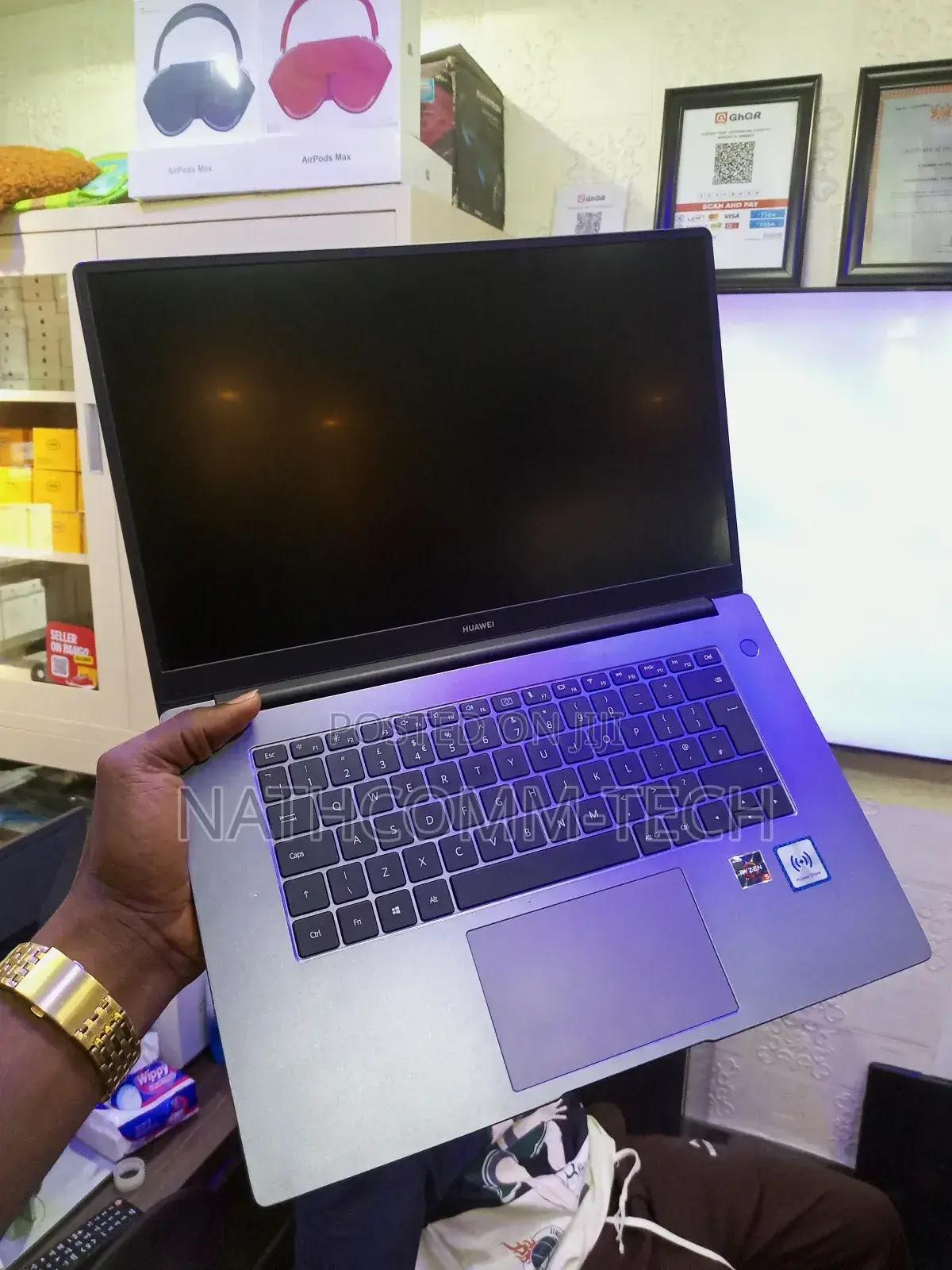 Laptop Huawei Matebook D 15 8GB AMD Ryzen 5 SSD 256GB