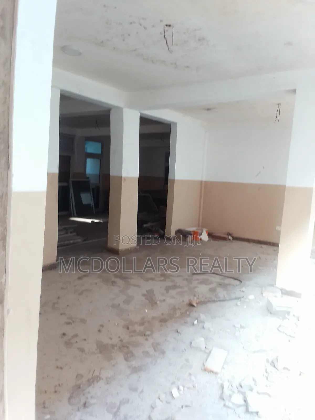 Shops Available for Rent, Circle,