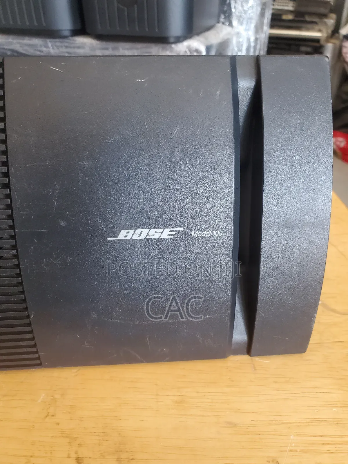 Bose Model 100 Indoor/Outdoor Speakers. Pair Black
