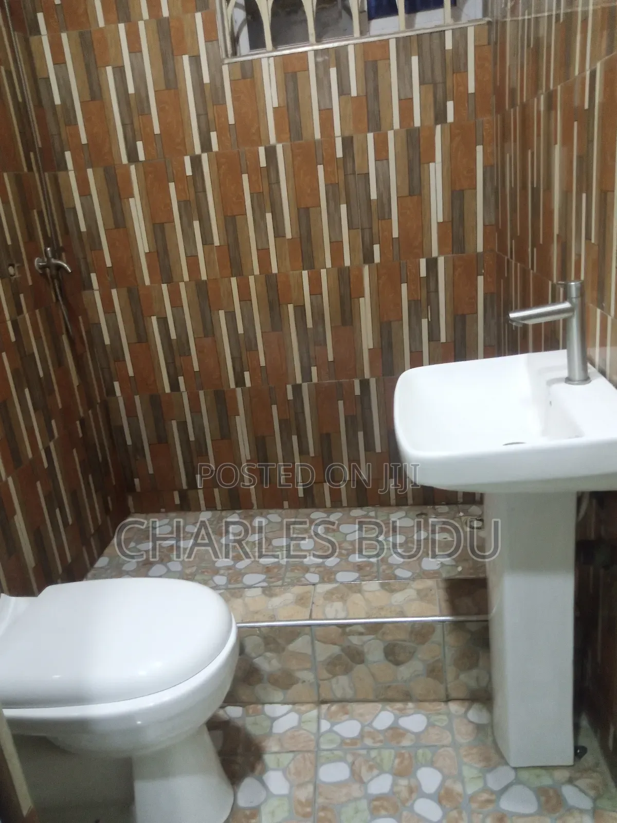 2bdrm Apartment in Charles Esteta, McCarthy Hill for rent