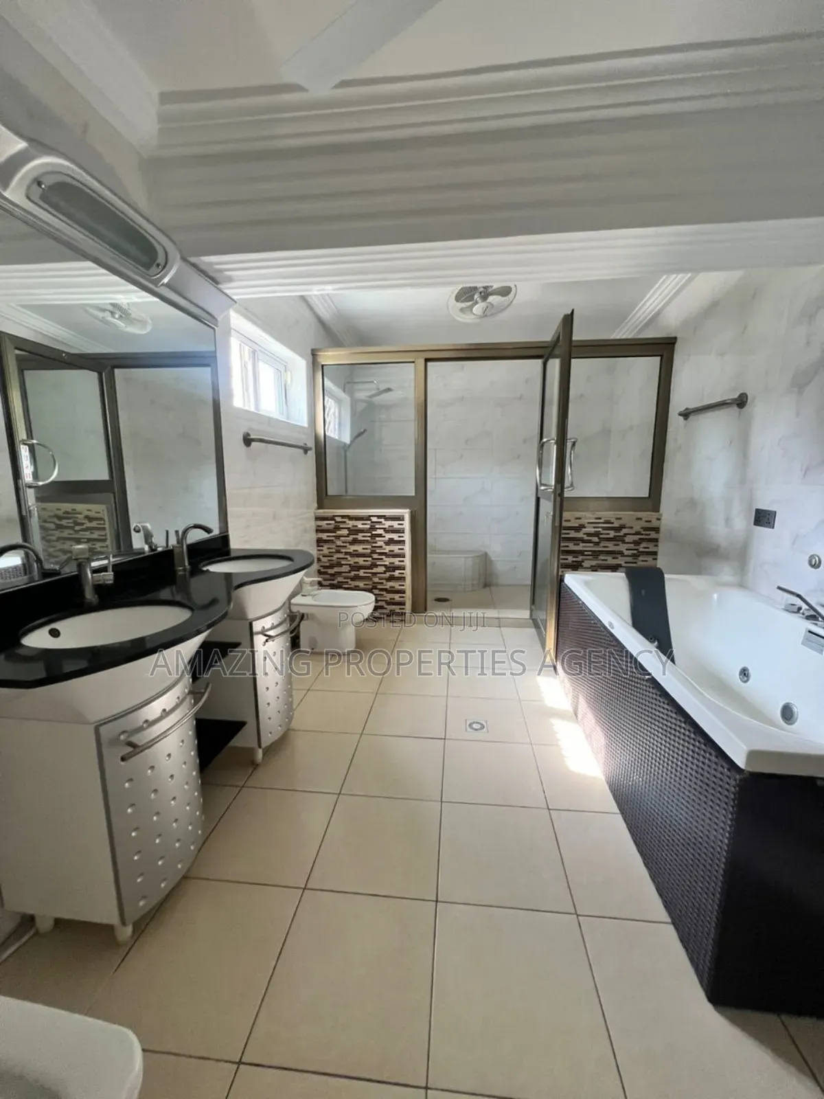 5bdrm House in Cantonments for rent