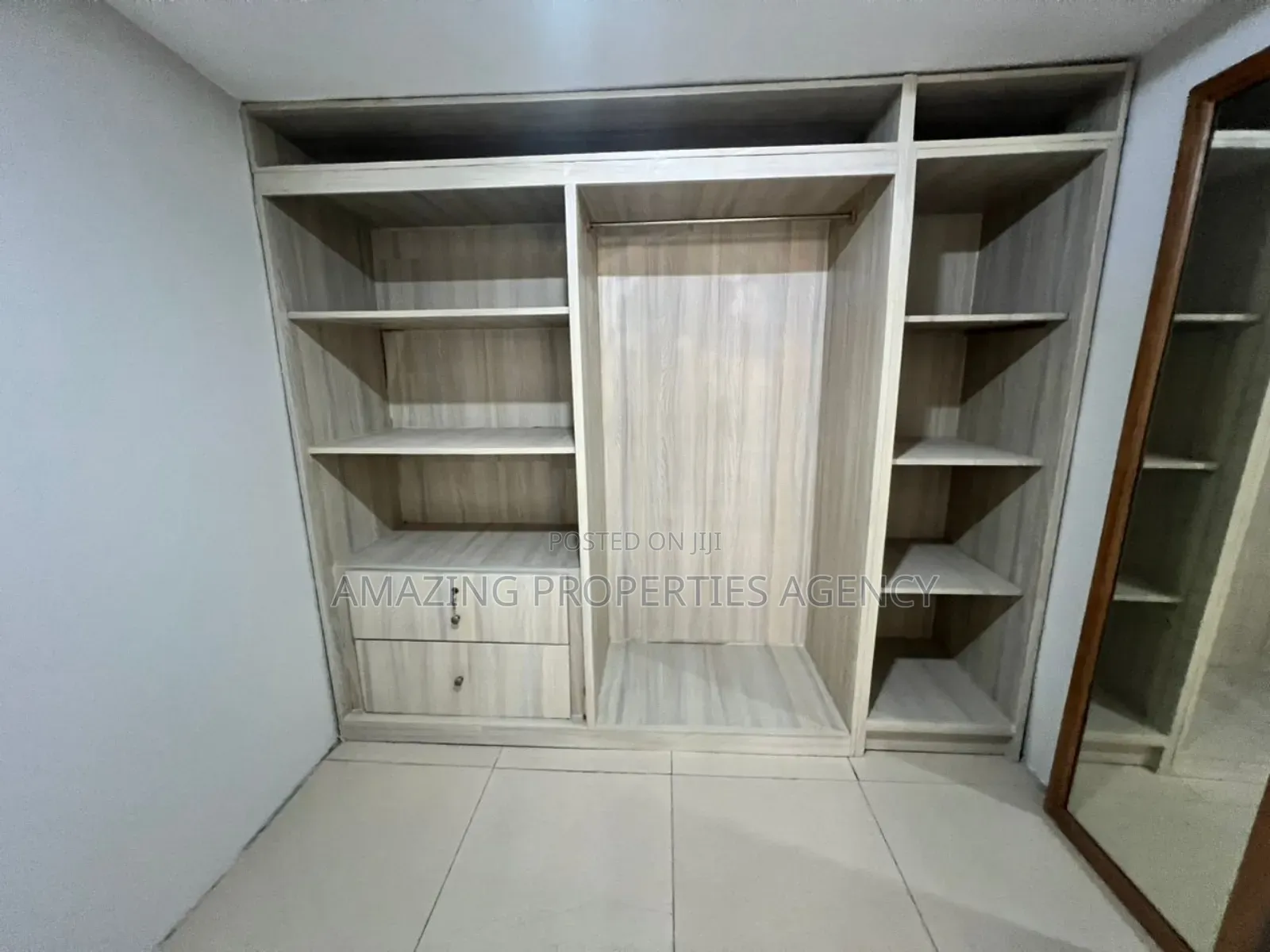 5bdrm House in Cantonments for rent