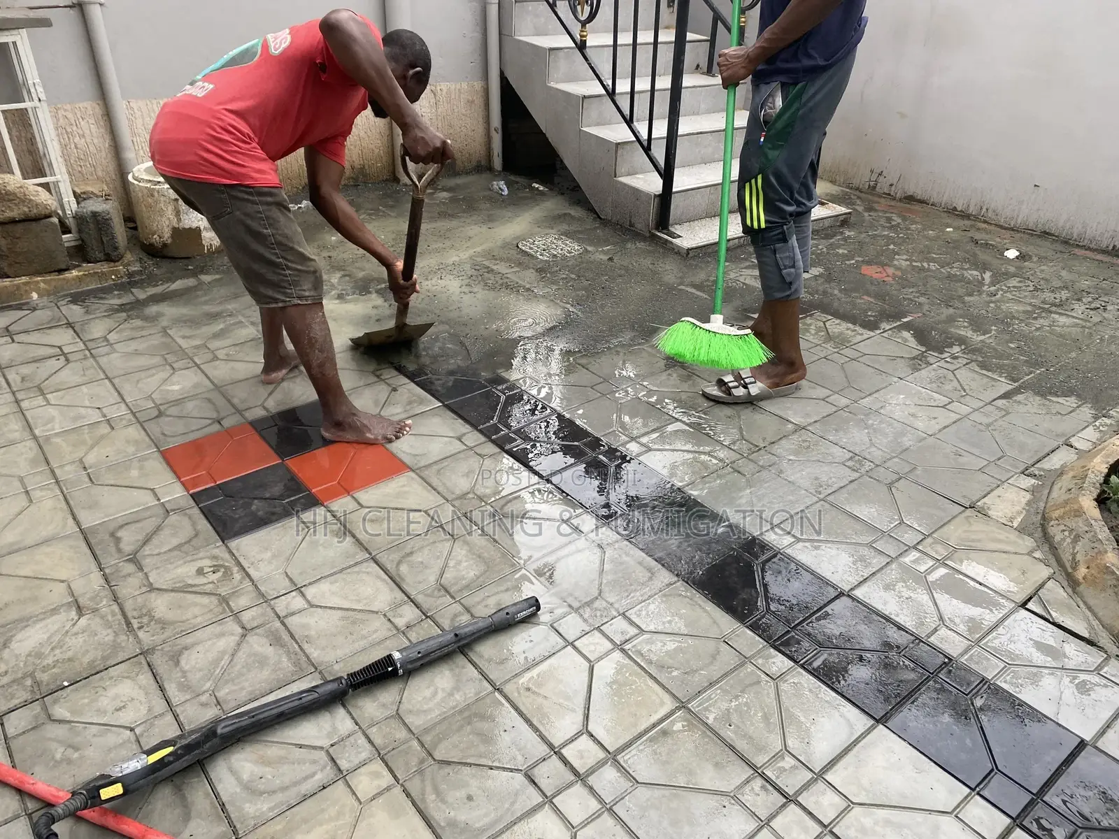 Compound Power Pressure Washing