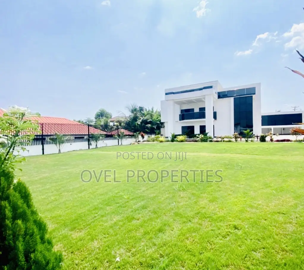 7bdrm Mansion in Trassaco, East Legon for sale