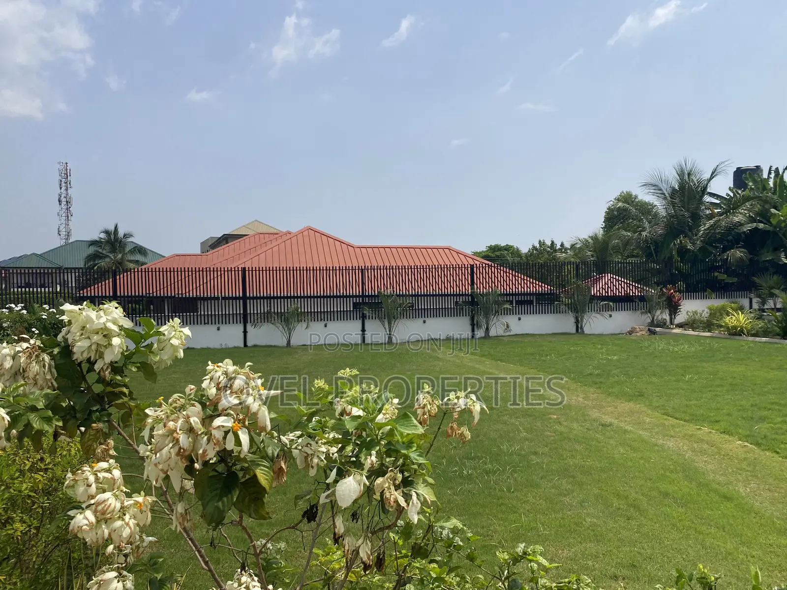 7bdrm Mansion in Trassaco, East Legon for sale