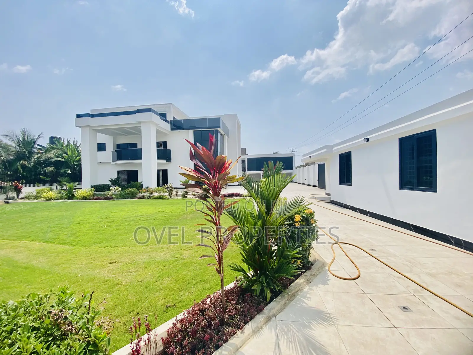 7bdrm Mansion in Trassaco, East Legon for sale