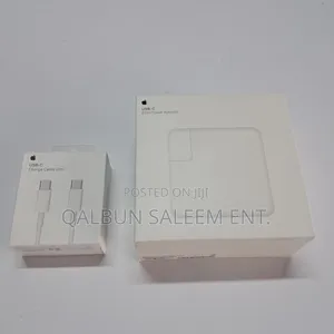 Apple 61W USB-C Adapter With 2 Metres Cable for 12" 13" 14"