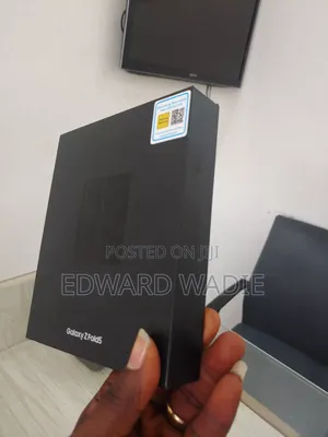 New Samsung Galaxy Z Fold 5 256 GB Blue