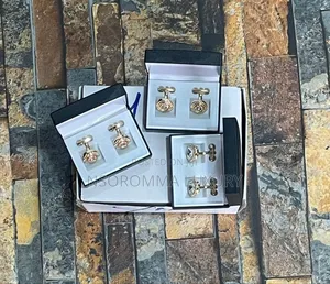 Gold Cufflink for Big Men