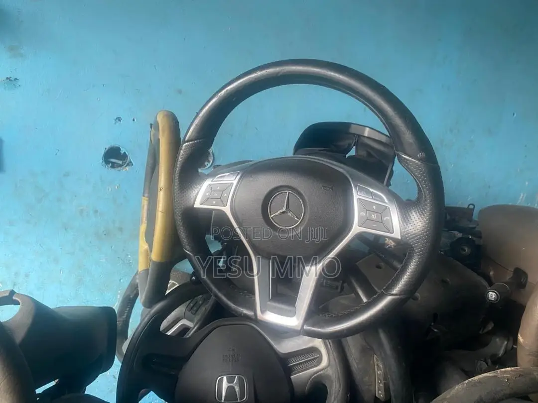 Mercedes Benz C250 Sports Steering